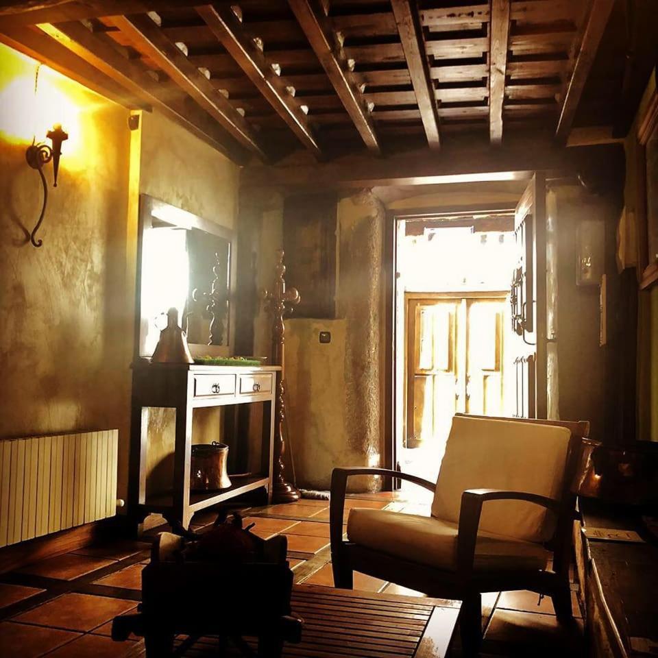 Casa Rural Amparo Могарас Екстериор снимка